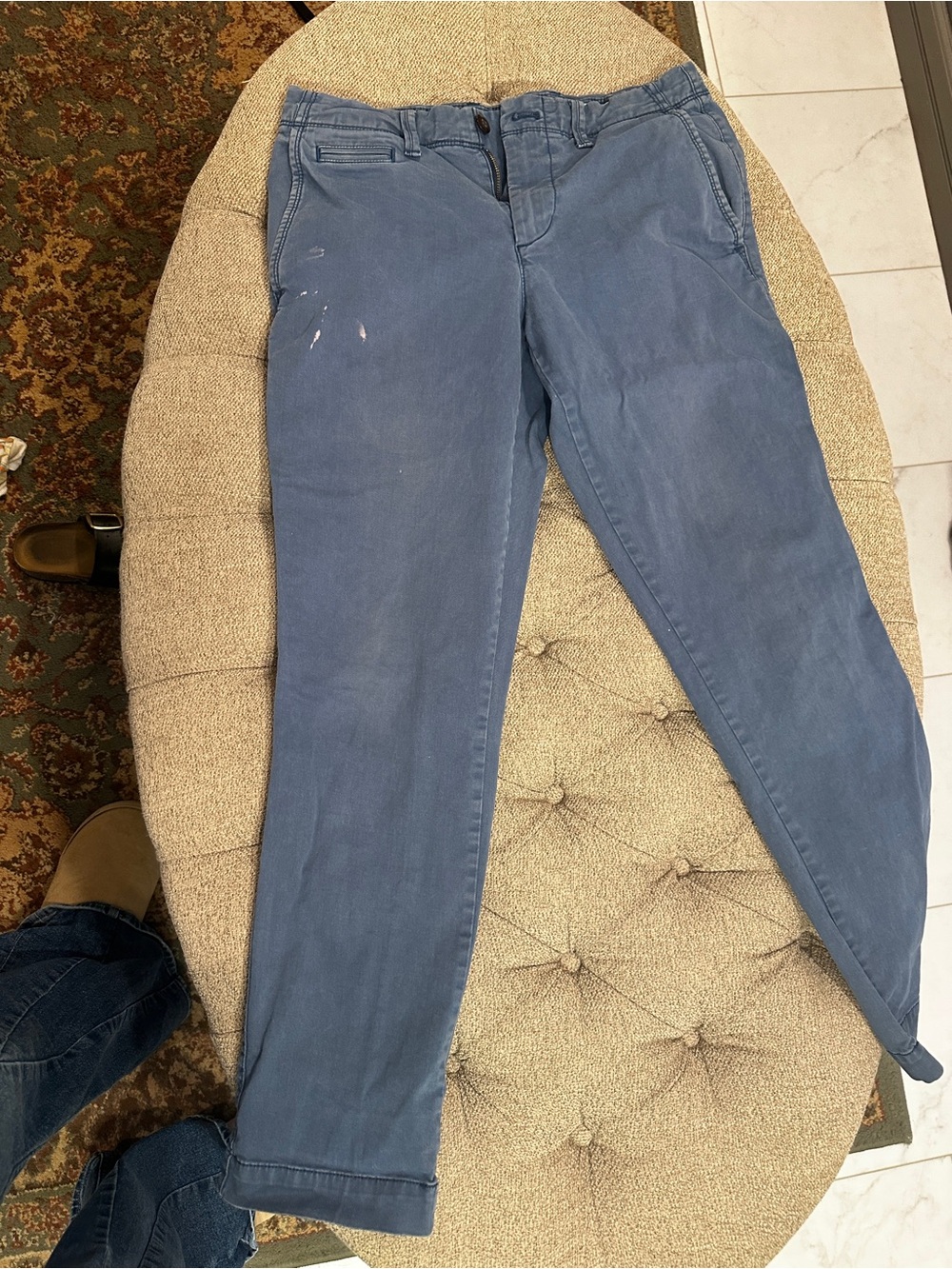GAP Slim Men’s Chino Pants in Light Blue Khaki Well Loved & Broken in